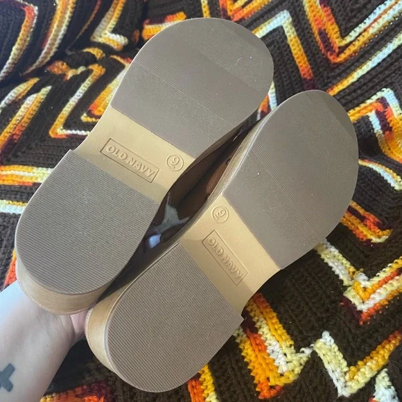 NWOT Shearling Clogs - Picture 4 of 4